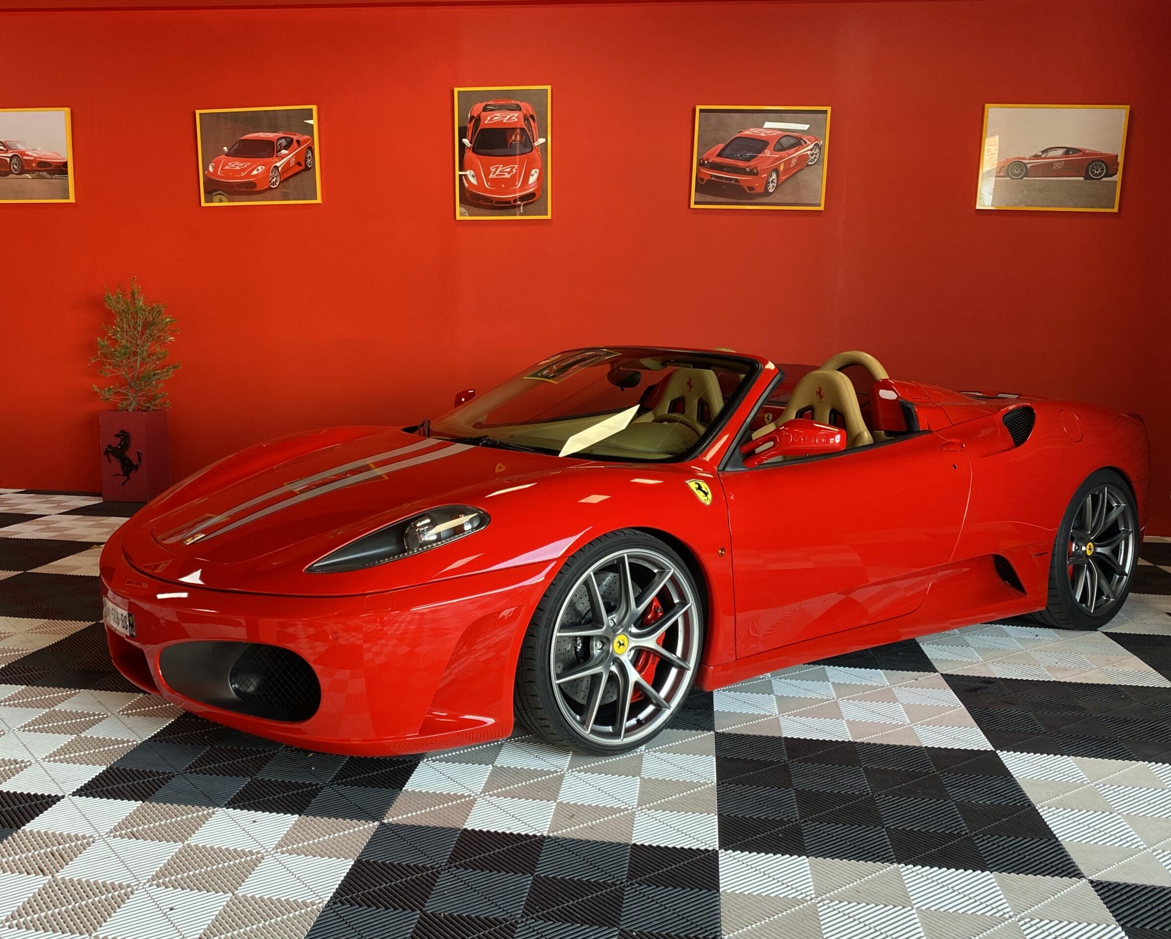 Image de la F430 (qui redirige vers la fiche du véhicule)
location ferrari biarritz